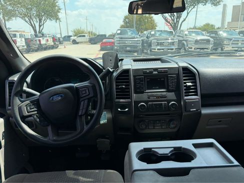 Used 2017 Ford F150 XLT RWD image 7