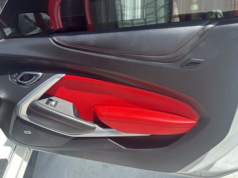 Used 2017 Chevrolet Camaro SS RWD image 24