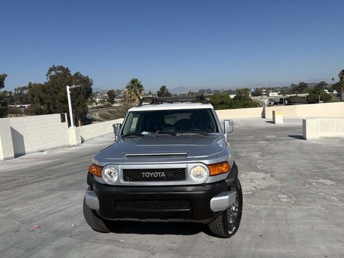Used 2007 Toyota FJ Cruiser 4WD image 6