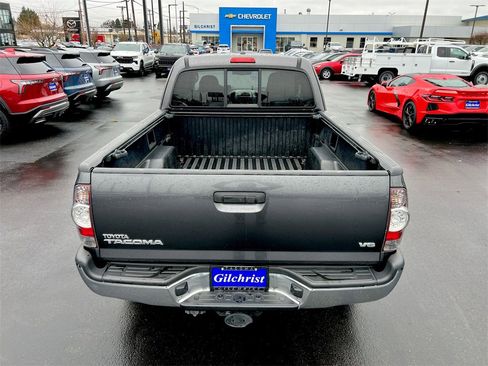 Used 2011 Toyota Tacoma 4x4 Access Cab V6 image 24