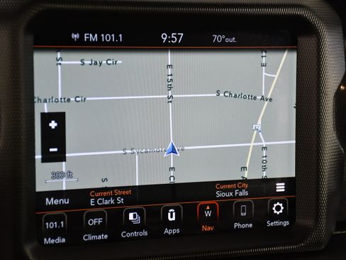 Used 2020 Jeep Wrangler Unlimited Sahara AWD/4WD image 28