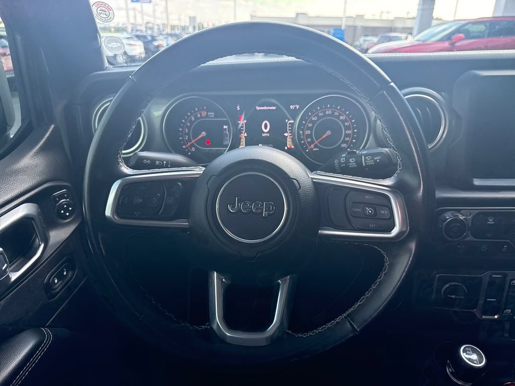 Used 2022 Jeep Wrangler Unlimited Sahara AWD/4WD image 25