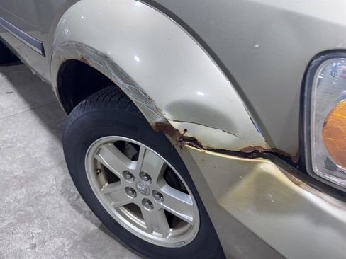 Used 2008 Dodge Durango SLT image 28