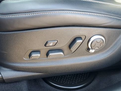 Used 2023 Genesis GV80 3.5T AWD/4WD image 12