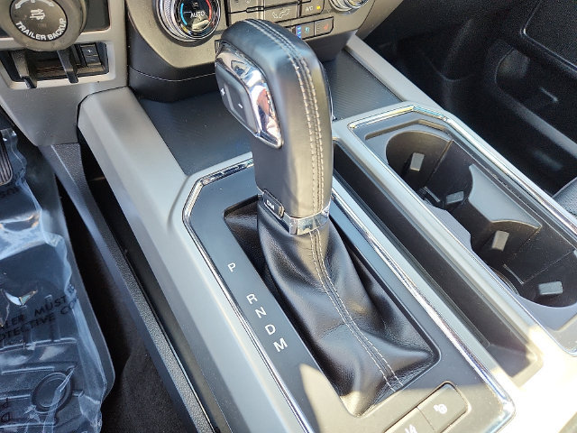 Used 2018 Ford F150 Lariat w/ Equipment Group 502A Luxury AWD/4WD image 16