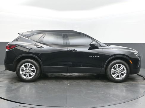 Used 2022 Chevrolet Blazer LT FWD image 8