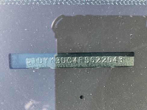 Used 2015 Toyota Sienna XLE image 5