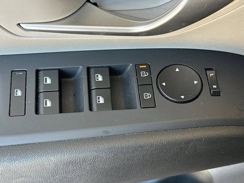 Used 2025 Hyundai Tucson SEL FWD image 14