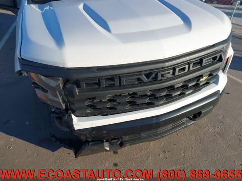 Used 2025 Chevrolet Silverado 1500 W/T w/ WT Value Package image 11