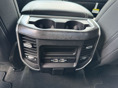 Used 2022 RAM 1500 Big Horn w/ Night Edition RWD image 24