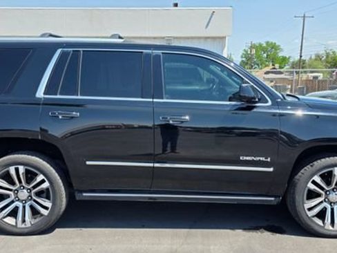 Used 2020 GMC Yukon Denali w/ Denali Premium Package AWD/4WD image 6