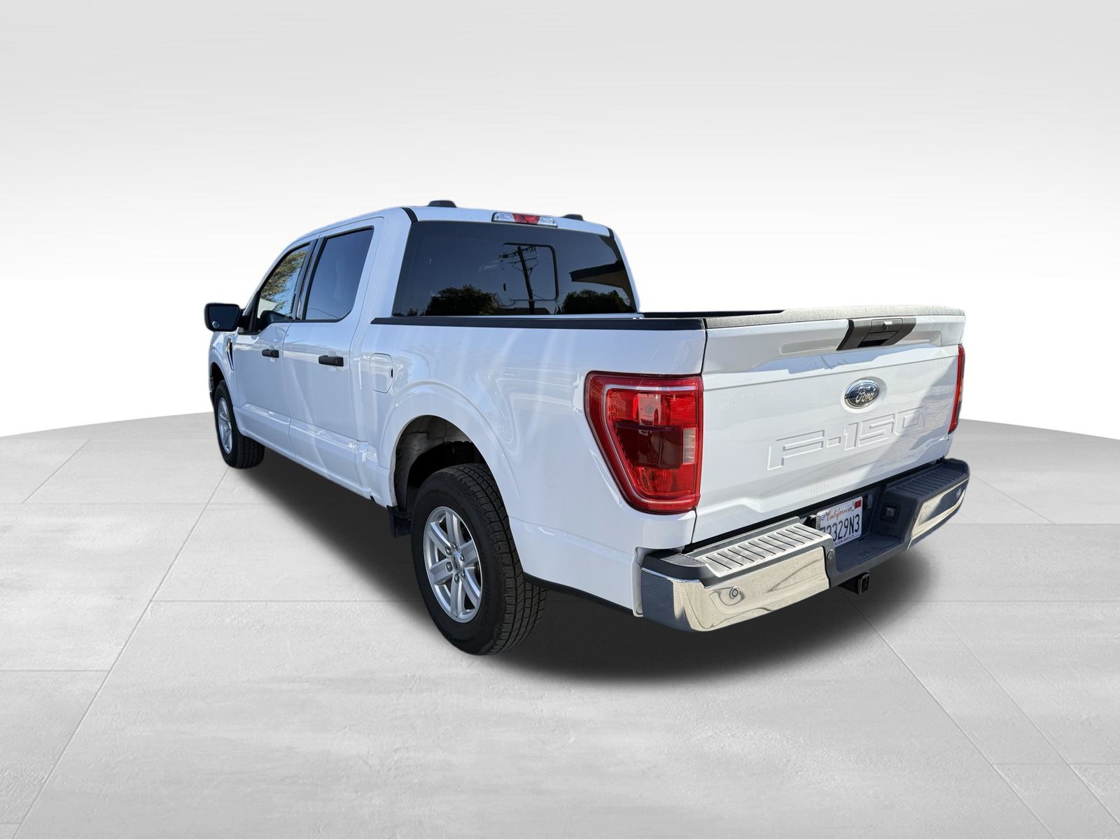 Used 2022 Ford F150 XLT w/ Equipment Group 301A Mid RWD image 5