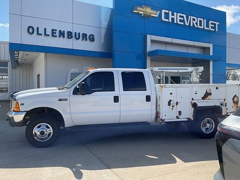 Used 2000 Ford F350 XL image 1