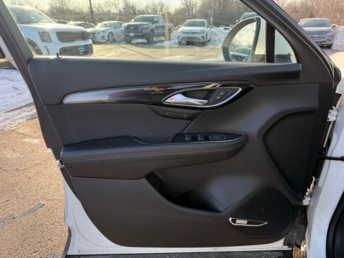 Used 2024 Buick Envision Preferred image 7