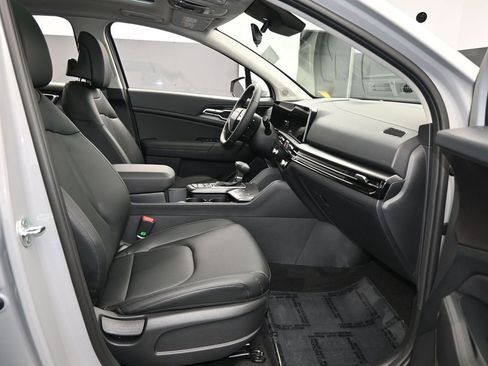 Used 2026 Kia Sportage EX w/ EX Panorama Roof Package FWD image 33