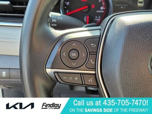 Used 2018 Toyota Camry XSE FWD image 19