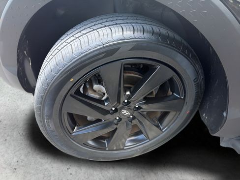 Used 2024 Hyundai Santa Cruz Night AWD/4WD image 44