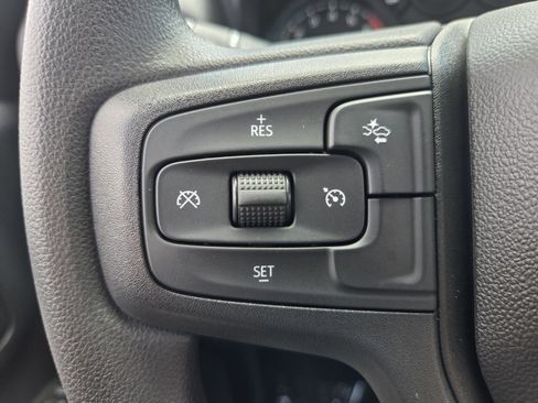 Used 2026 Chevrolet Silverado 1500 Custom Trail Boss AWD/4WD image 27