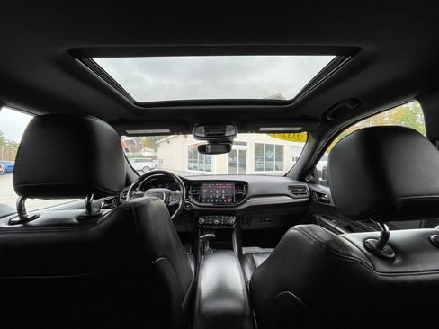 Used 2024 Dodge Durango GT image 49