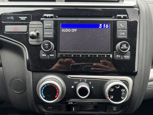 Used 2016 Honda Fit LX image 18