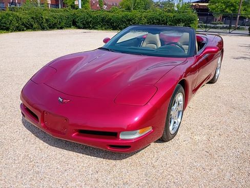 Used 2002 Chevrolet Corvette Convertible w/ Preferred Equipment Group2 RWD image 6