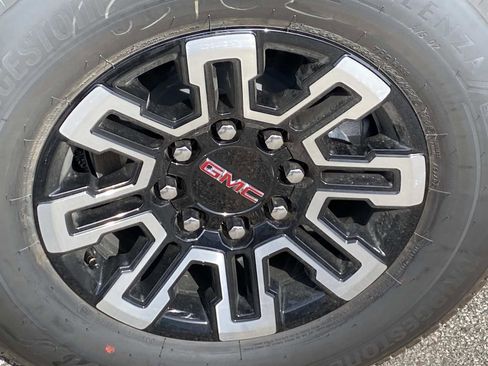 New 2026 GMC Sierra EV Elevation image 7