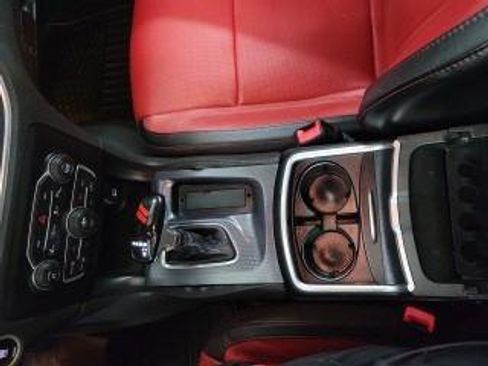 Used 2015 Dodge Charger SXT w/ AWD Premium Group image 37