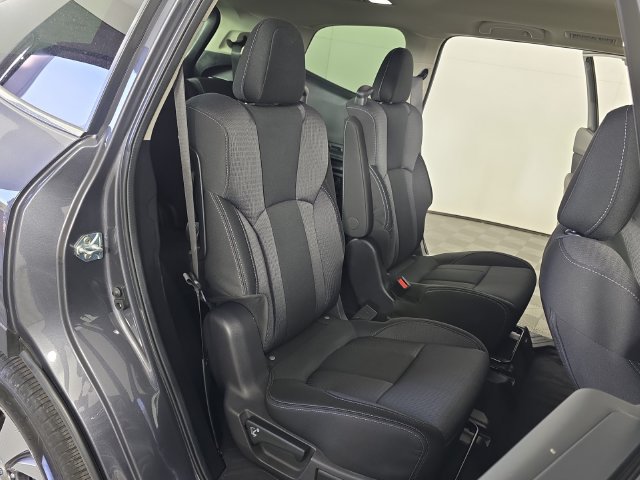 Certified 2025 Subaru Ascent Premium AWD/4WD image 25