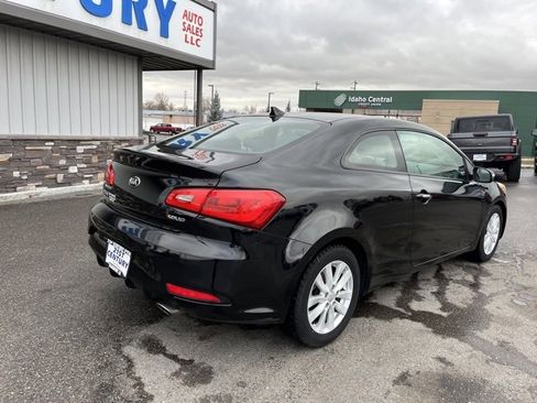 Used 2016 Kia Forte Koup EX w/ EX Premium Package image 13