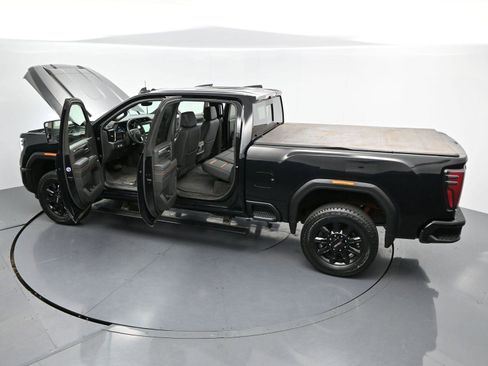 Used 2024 GMC Sierra 2500 AT4 w/ AT4 Premium Plus Package AWD/4WD image 39