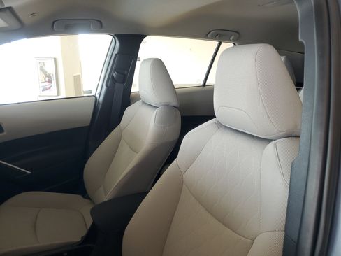 Used 2025 Toyota Corolla Cross L image 20