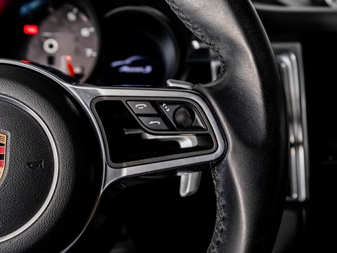 Used 2018 Porsche Macan S image 43