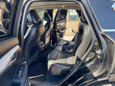 Used 2020 INFINITI QX50 Essential w/ Convenience Package FWD image 9