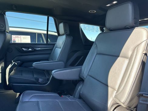 Certified 2024 GMC Yukon Denali image 12