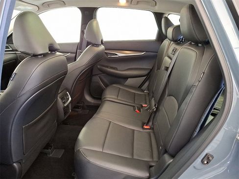 Certified 2025 INFINITI QX50 Luxe image 12