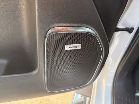 Used 2018 Chevrolet Silverado 1500 LTZ AWD/4WD image 15
