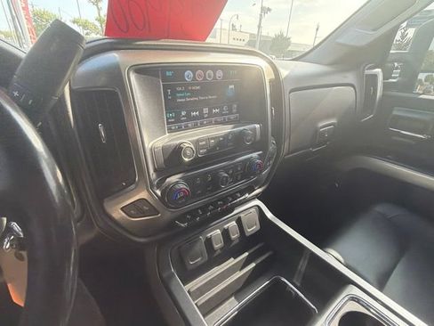 Used 2019 Chevrolet Silverado 2500 LTZ w/ Midnight Edition AWD/4WD image 32