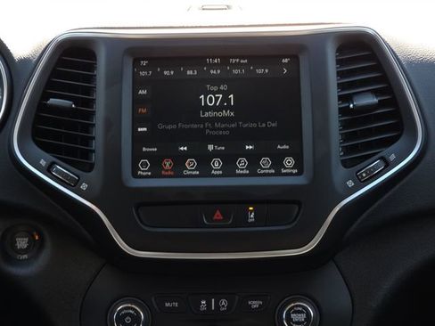 Used 2022 Jeep Cherokee Latitude Lux AWD/4WD image 13