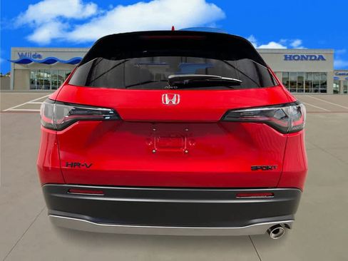 New 2026 Honda HR-V Sport image 4