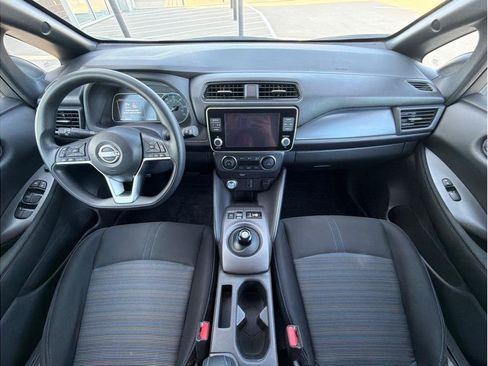Used 2024 Nissan Leaf S FWD image 15