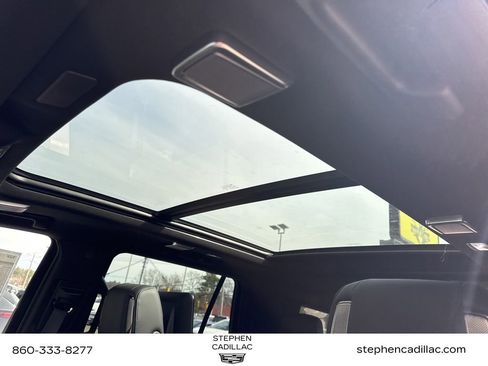 New 2026 Cadillac Escalade Luxury w/ LPO, Radiant Package image 27