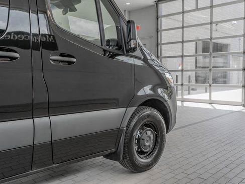New 2025 Mercedes-Benz Sprinter 2500 image 33
