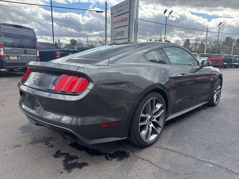Used 2017 Ford Mustang GT Premium w/ GT Performance Package image 7