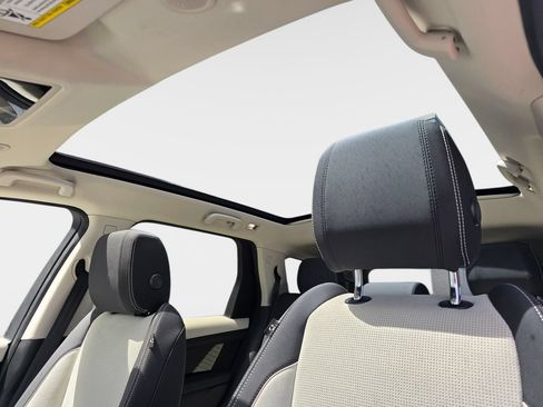 Certified 2025 Land Rover Discovery Sport S AWD/4WD image 30
