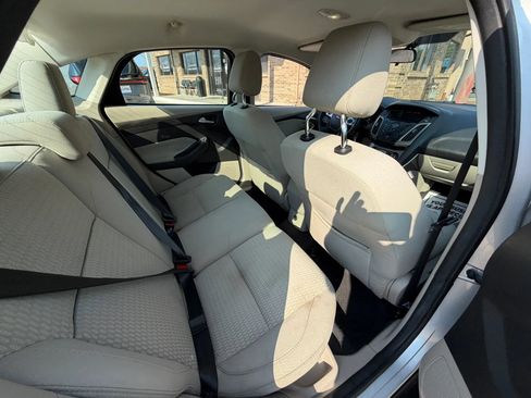 Used 2012 Ford Focus SEL FWD image 19