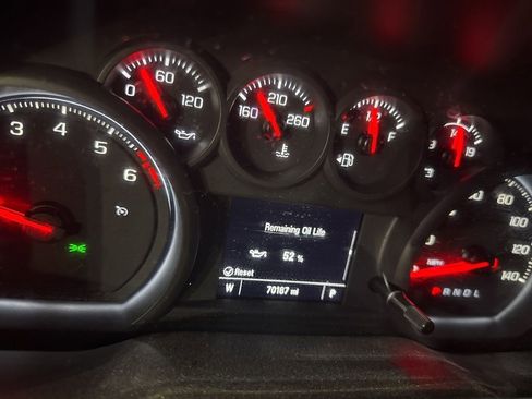 Used 2021 Chevrolet Silverado 1500 Custom w/ Rally Edition image 17