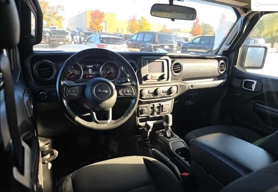 Used 2021 Jeep Wrangler Unlimited Sport AWD/4WD image 4