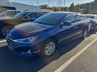 Used 2019 Hyundai Elantra SE