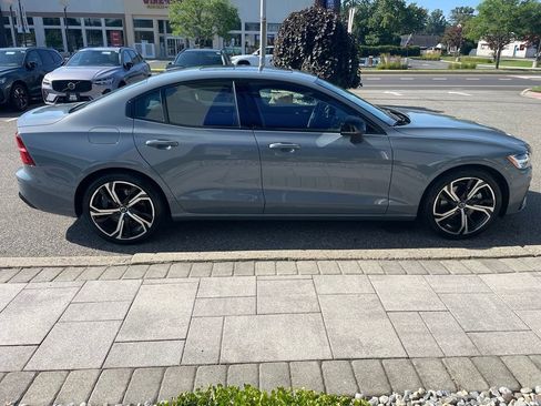 Used 2024 Volvo S60 B5 Plus w/ Climate Package AWD/4WD image 6