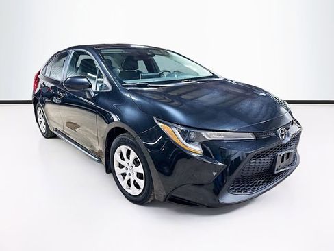 Used 2021 Toyota Corolla LE w/ Carpet Mat Package (TMS) FWD image 1